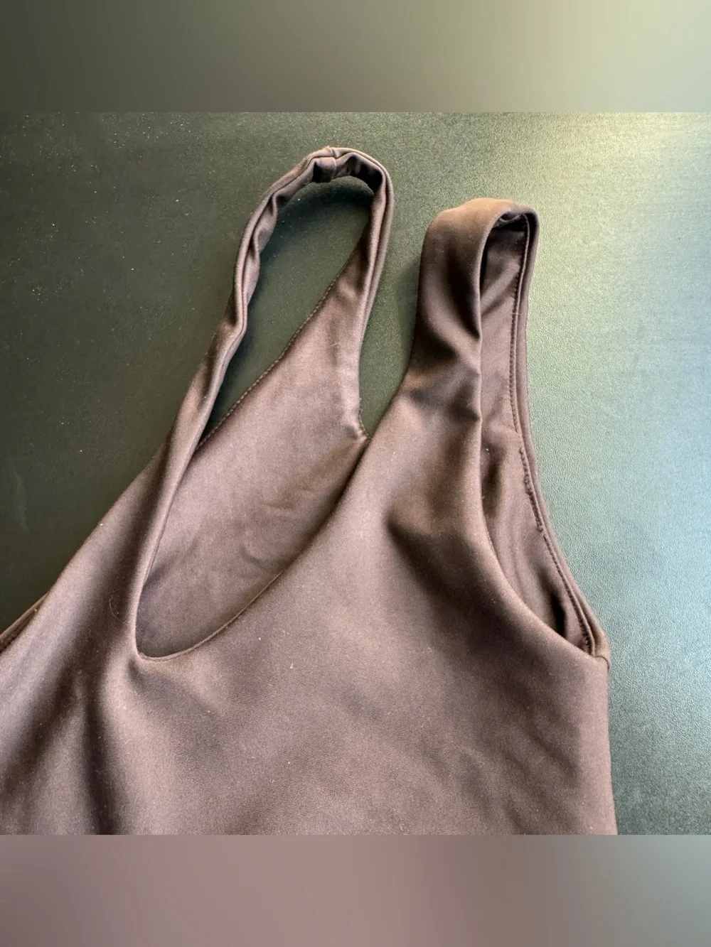 Peloton Show Up Side to Side Women's Chocolate Brown Sports Bra Size: S